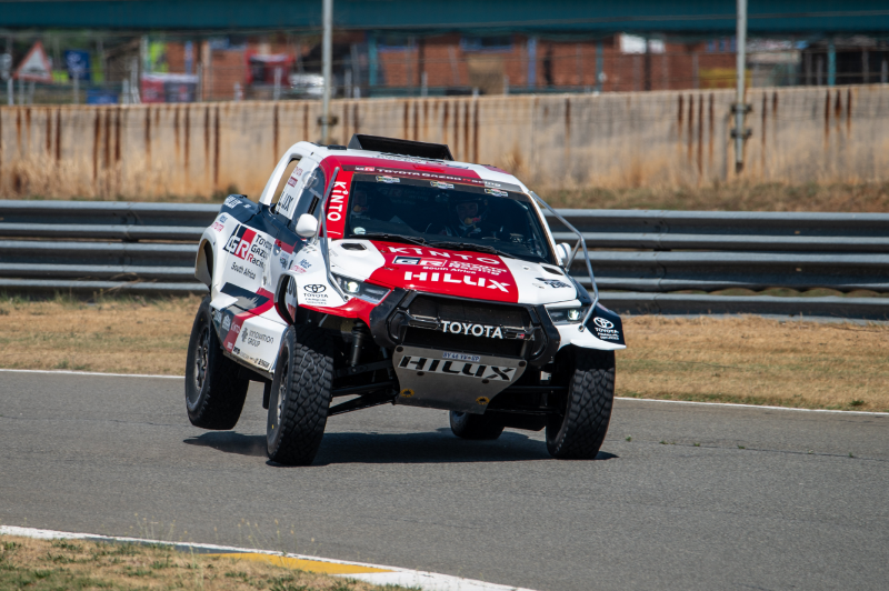 BOTTERILL CUMMINGS IN TITLE FIGHT AT WATERBERG 400 image