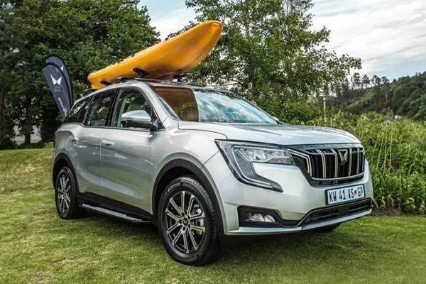 Discover the Best Compact SUVs for City Driving image
