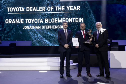 Toyota Announces 2023 Dealer of the Year Award Winners image