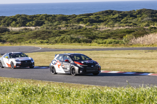 THRILLING RACING AT EAST LONDON FOR GR CUP ROUND 5 image