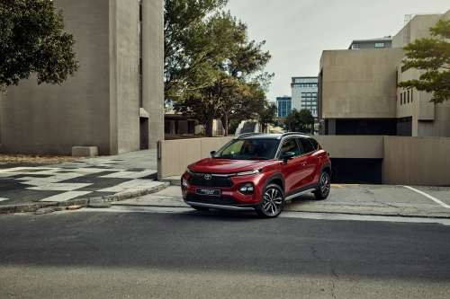 TOYOTA KICKS OFF LAST QUARTER SALES IN HIGH GEAR image