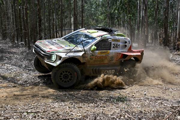 CASTROL NWM FORD ARE FULLY PREPARED FOR NAIL-BITING CHAMPIONSHIP DECIDER by Ford South Africa image