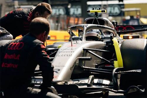 Spirited Monza fightback positions Audi Revolut F1 Team for final European showdown image