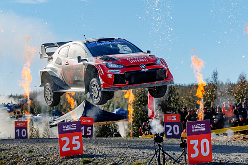 TGR-WRT CELEBRATES RECORD-EQUALLING TITLE WITH SOLBERG WIN image