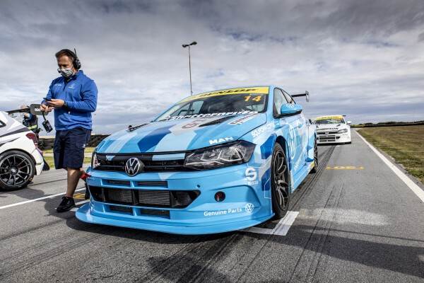 Championship battles to reach boiling point at penultimate round of the Volkswagen Polo Cup and GTC SupaCup series image