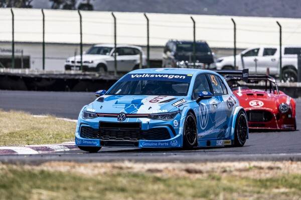 Jurie Swart wins the Killarney battle, but Leyton Fourie is victorious in the overall Volkswagen Polo Cup war image