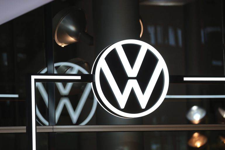 Earth Hour, not just a passing hour at Volkswagen image